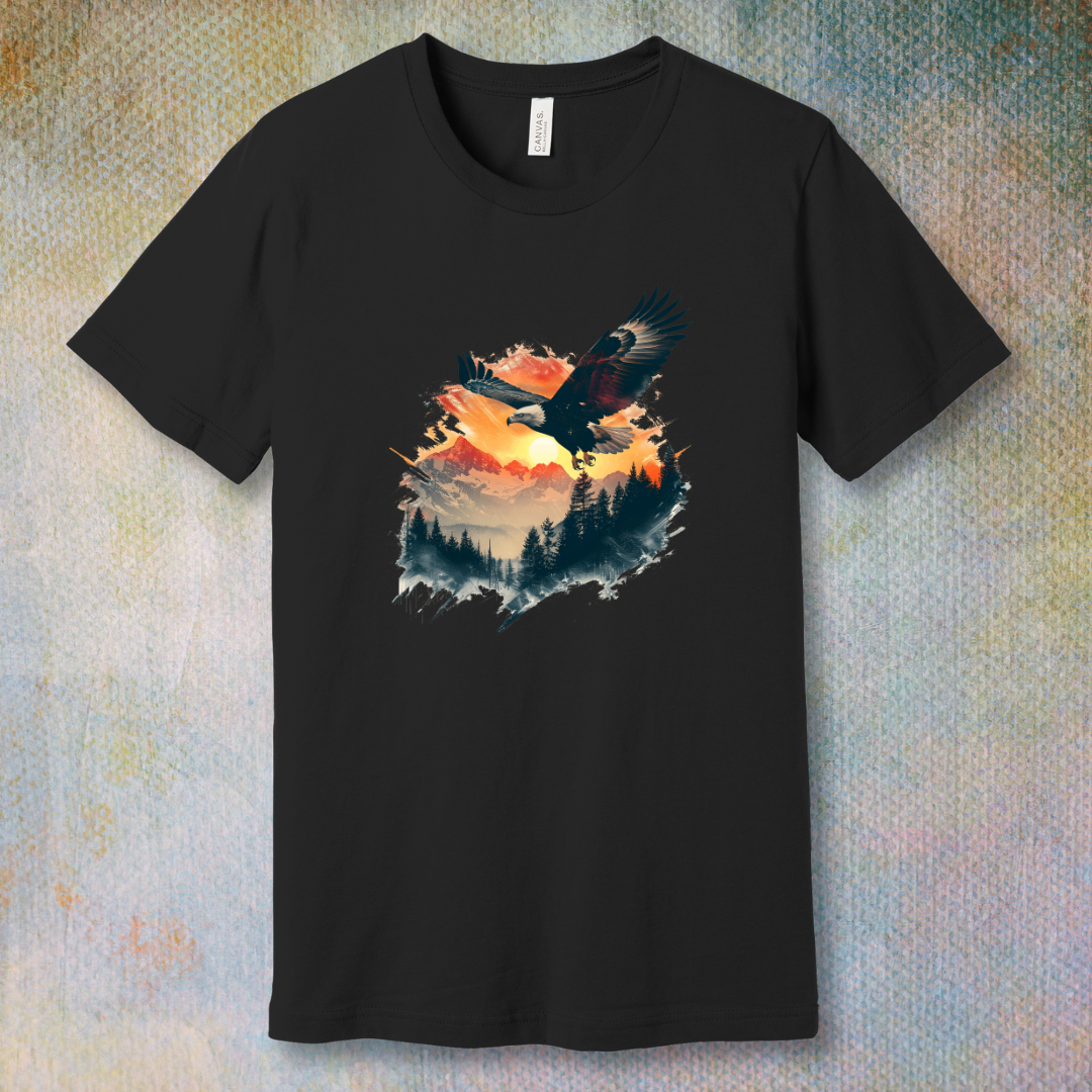 Eagle in the sky, mountains sunset - T-shirt
