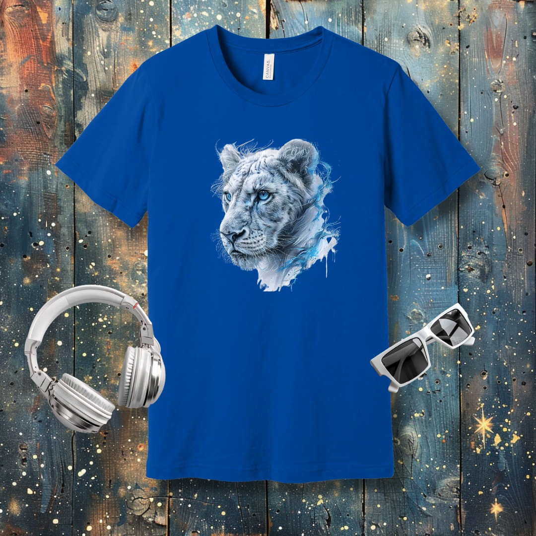 Blue & White lioness - T-shirt