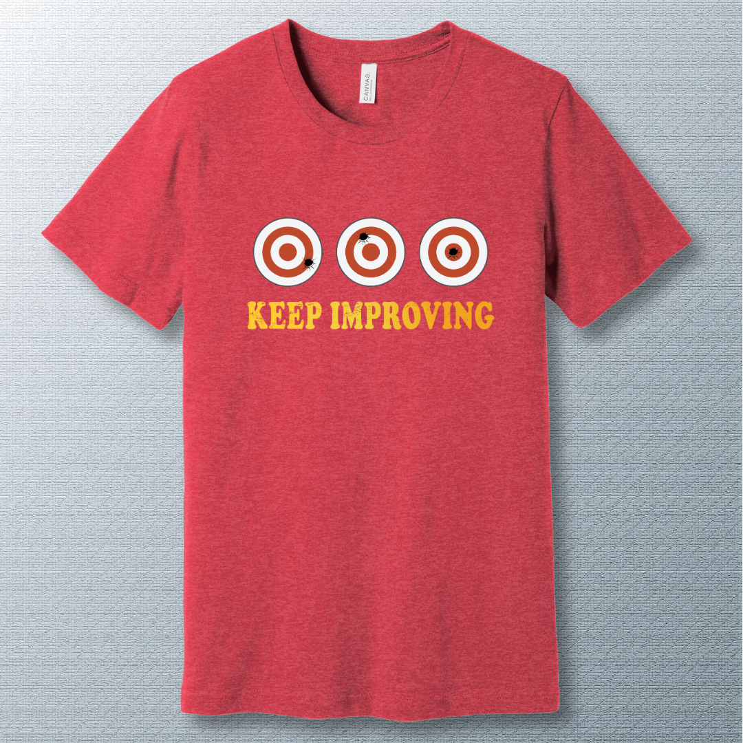 Keep improving - Bullseye - T-shirt