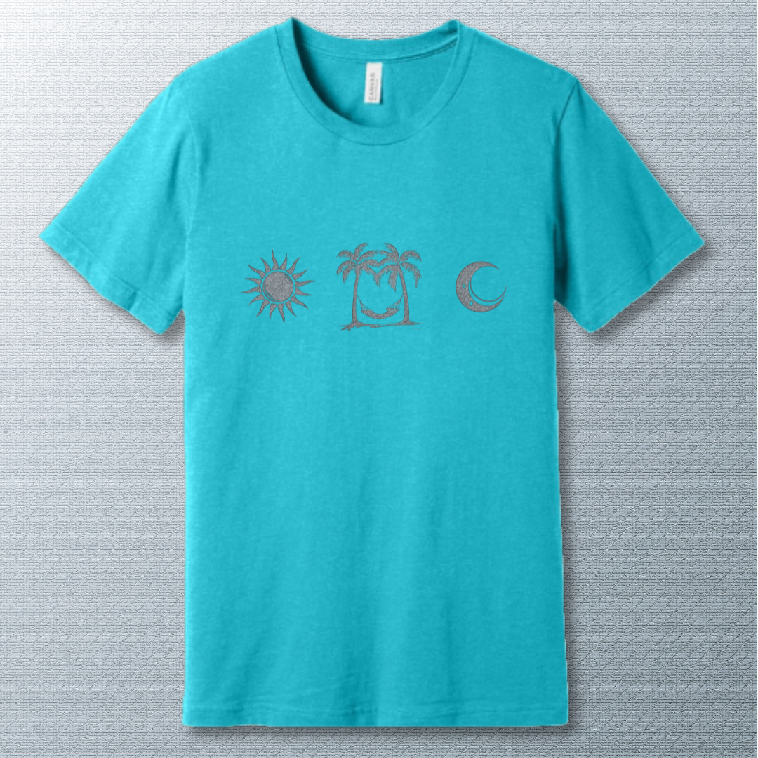 Summer Days T-Shirt – Classic Minimalist Design