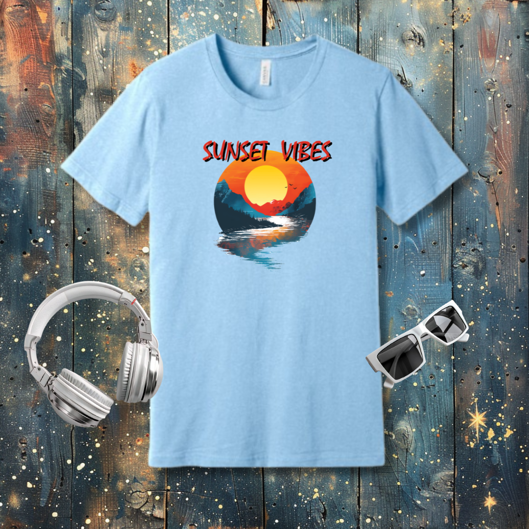 Sunset in the wild - T-shirt